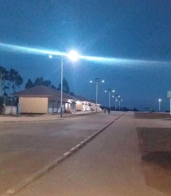 碑林区非洲科特迪瓦太阳能路灯工程